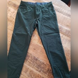 Adidas men's dark green golf pants